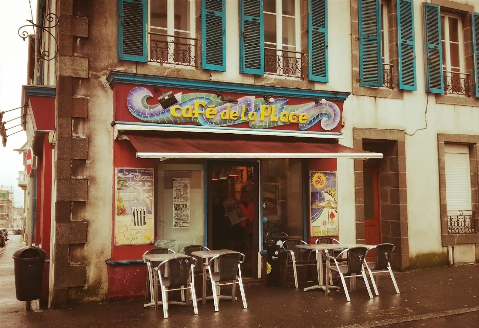 Cafe de La Plage - Photo 2